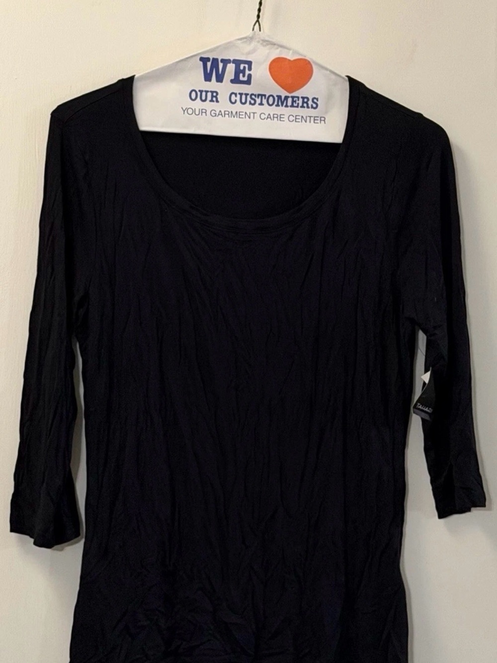 Tahari Black Scoop Neck 3/4 Sleeve Blouse